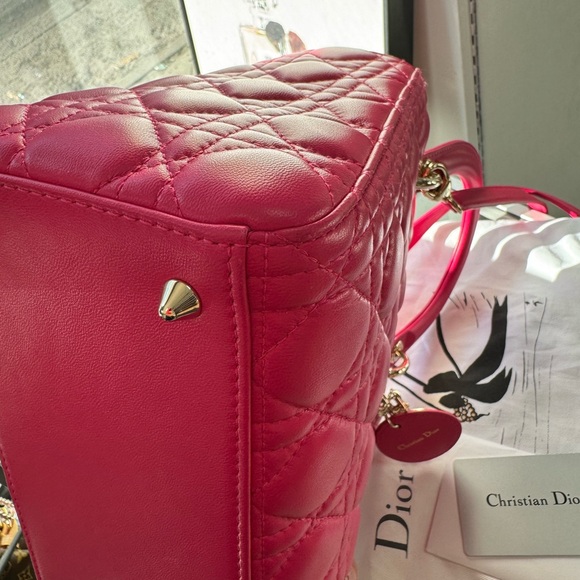 Ladydior medium pink lambskin with gold hardware - Picture 9 of 15